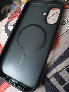 iPhone 17 black phone case user review